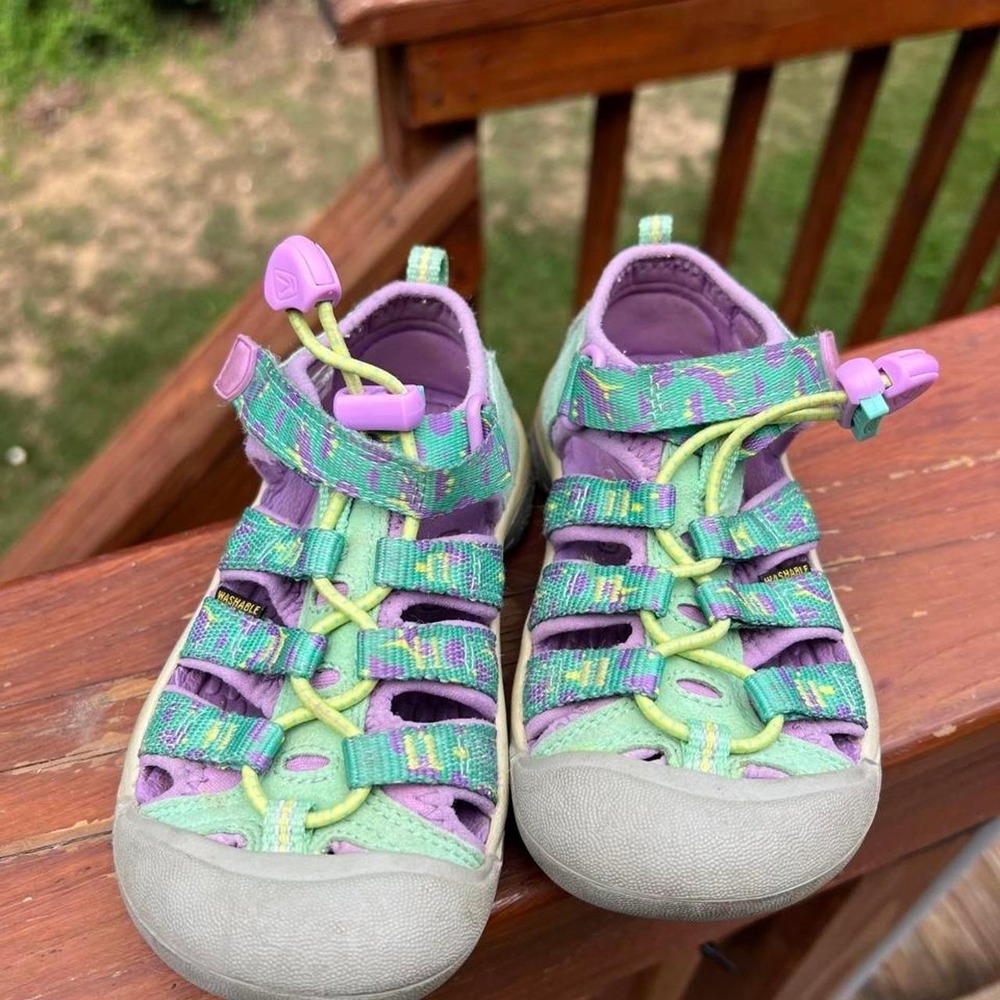 Keen Youth 10 H2 Newport Girls Purple Blue Outdoor Hiking Waterproof Sandals